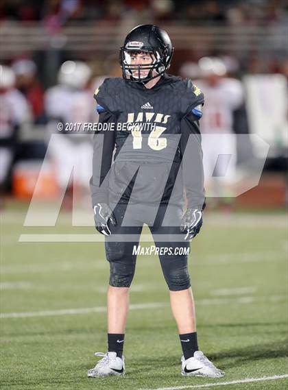 Thumbnail 1 in Pleasant Grove vs. Melissa (UIL 4A D2 Quarterfinal)  photogallery.