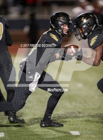 Thumbnail 2 in Pleasant Grove vs. Melissa (UIL 4A D2 Quarterfinal)  photogallery.