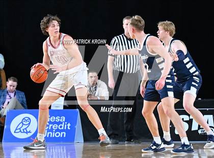 Thumbnail 1 in Olympia vs. Mount Si (WIAA 4A Semifinal) photogallery.