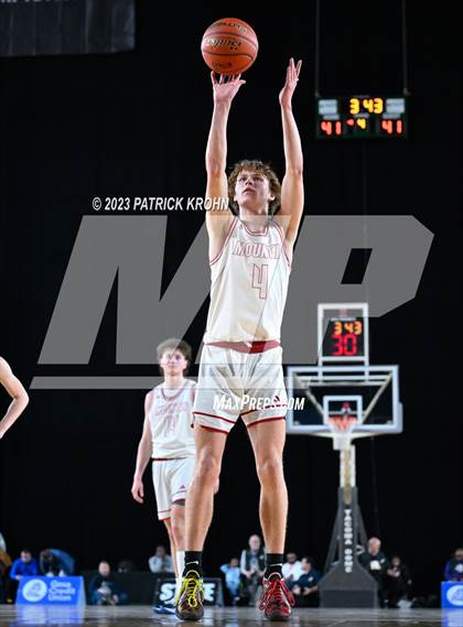 Thumbnail 2 in Olympia vs. Mount Si (WIAA 4A Semifinal) photogallery.