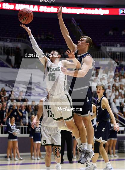 Thumbnail 2 in Olympus vs. Corner Canyon (UHSAA 5A Semifinal) photogallery.