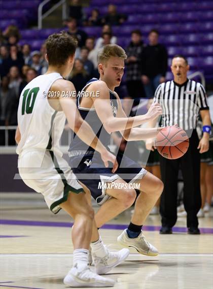 Thumbnail 1 in Olympus vs. Corner Canyon (UHSAA 5A Semifinal) photogallery.