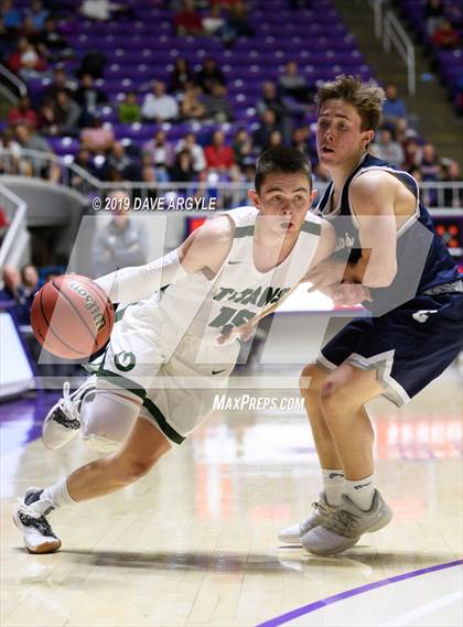 Thumbnail 3 in Olympus vs. Corner Canyon (UHSAA 5A Semifinal) photogallery.
