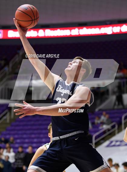 Thumbnail 2 in Olympus vs. Corner Canyon (UHSAA 5A Semifinal) photogallery.