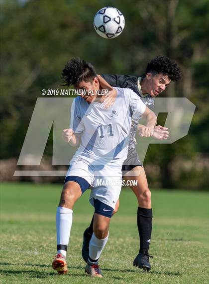 Thumbnail 1 in Gray's Creek vs. Southern Lee (Battle for the Bell) photogallery.