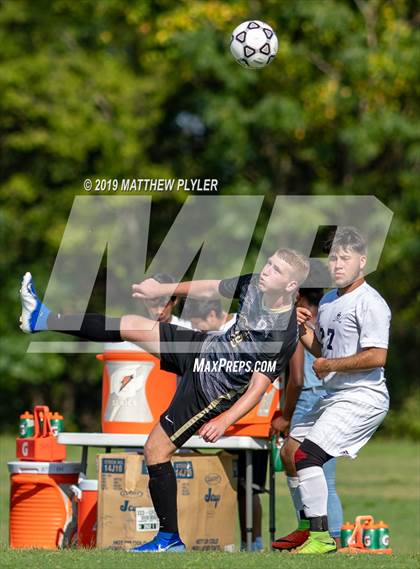 Thumbnail 3 in Gray's Creek vs. Southern Lee (Battle for the Bell) photogallery.