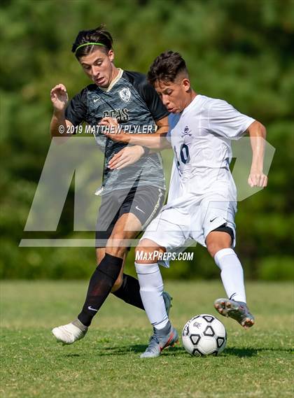Thumbnail 3 in Gray's Creek vs. Southern Lee (Battle for the Bell) photogallery.