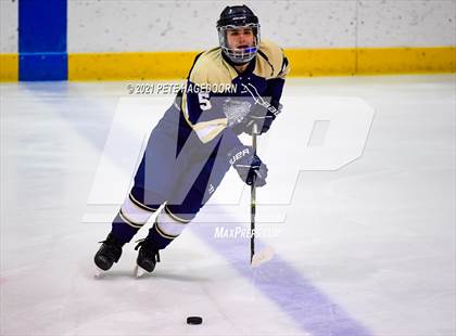 Thumbnail 3 in Roxbury @ Madison (Halvorsen Cup Final) photogallery.