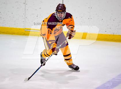 Thumbnail 2 in Roxbury @ Madison (Halvorsen Cup Final) photogallery.