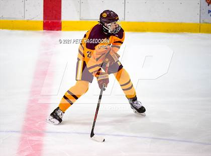 Thumbnail 2 in Roxbury @ Madison (Halvorsen Cup Final) photogallery.