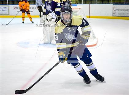 Thumbnail 1 in Roxbury @ Madison (Halvorsen Cup Final) photogallery.
