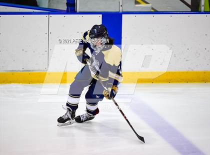 Thumbnail 3 in Roxbury @ Madison (Halvorsen Cup Final) photogallery.