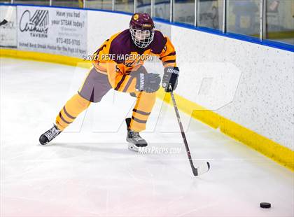 Thumbnail 3 in Roxbury @ Madison (Halvorsen Cup Final) photogallery.