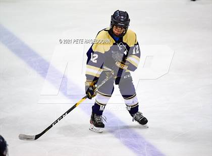 Thumbnail 2 in Roxbury @ Madison (Halvorsen Cup Final) photogallery.