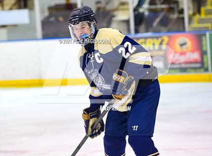 Thumbnail 1 in Roxbury @ Madison (Halvorsen Cup Final) photogallery.