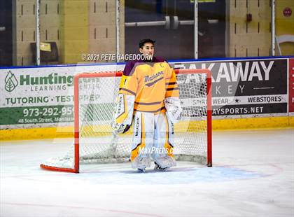 Thumbnail 1 in Roxbury @ Madison (Halvorsen Cup Final) photogallery.