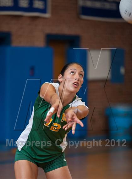 Thumbnail 3 in New London @ Putnam photogallery.