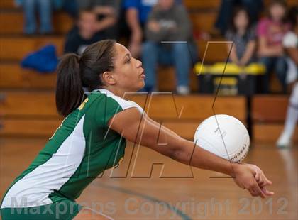 Thumbnail 2 in New London @ Putnam photogallery.