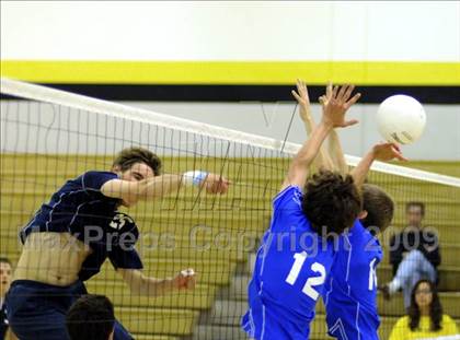 Thumbnail 2 in Westlake vs Loyola (CIF SoCal D1 Final) photogallery.