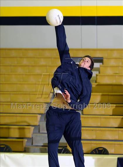 Thumbnail 1 in Westlake vs Loyola (CIF SoCal D1 Final) photogallery.
