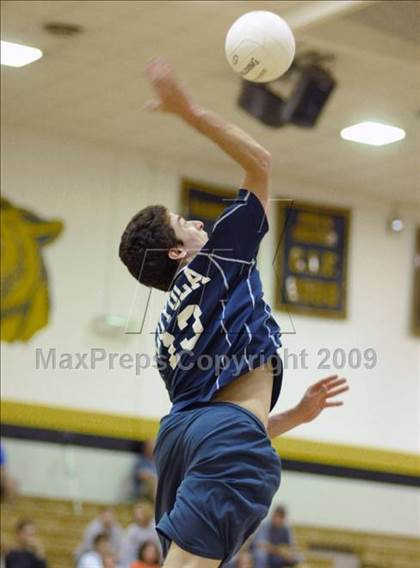 Thumbnail 2 in Westlake vs Loyola (CIF SoCal D1 Final) photogallery.