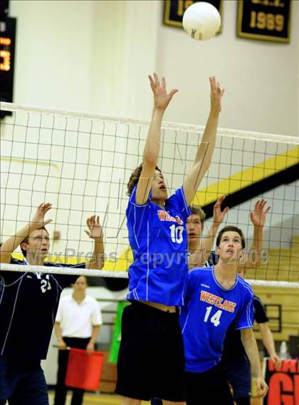 Thumbnail 2 in Westlake vs Loyola (CIF SoCal D1 Final) photogallery.