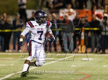 Thumbnail 1 in Great Oak vs. Mission Viejo (CIF SS West Valley Division Semifinal) photogallery.