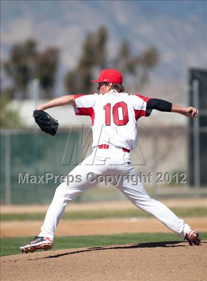 Thumbnail 3 in La Sierra @ Redlands East Valley photogallery.