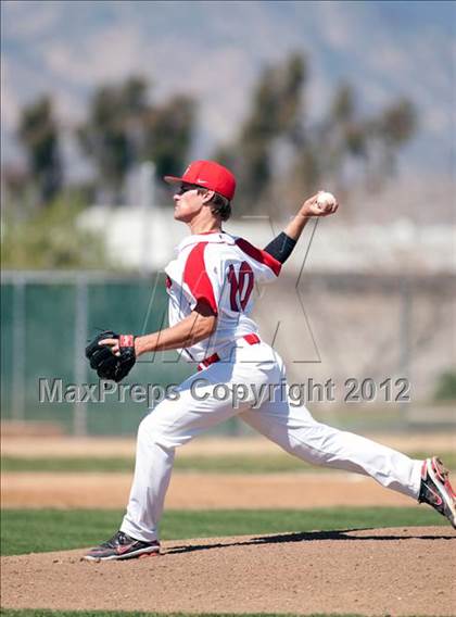 Thumbnail 2 in La Sierra @ Redlands East Valley photogallery.