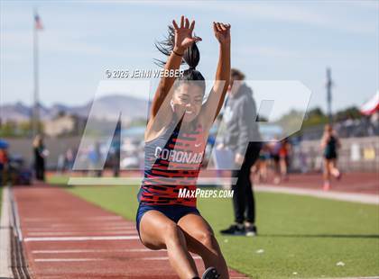 Thumbnail 1 in Skyhawk Invitational (Field) photogallery.