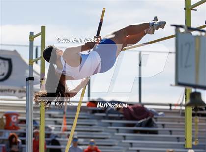 Thumbnail 1 in Skyhawk Invitational (Field) photogallery.