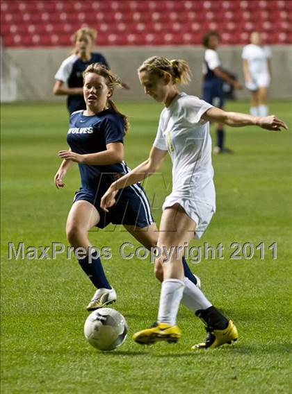 Thumbnail 3 in Bonneville vs Timpanogos (4A Final) photogallery.
