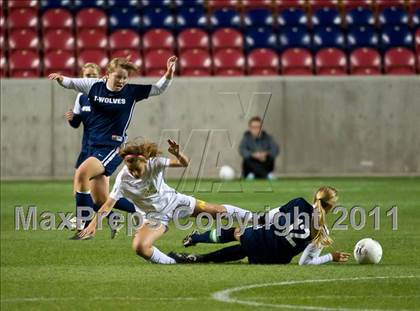 Thumbnail 2 in Bonneville vs Timpanogos (4A Final) photogallery.