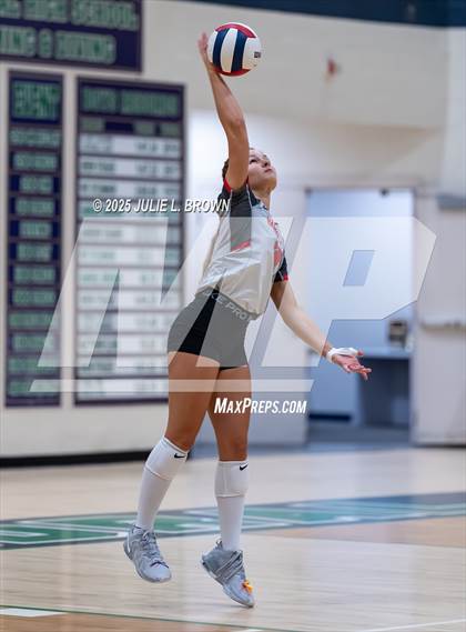 Thumbnail 2 in Barr-Reeve @ Cathedral photogallery.