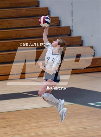 Thumbnail 1 in Barr-Reeve @ Cathedral photogallery.