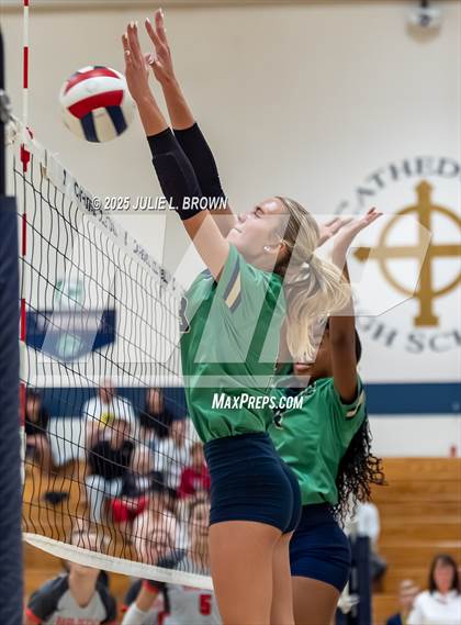 Thumbnail 1 in Barr-Reeve @ Cathedral photogallery.