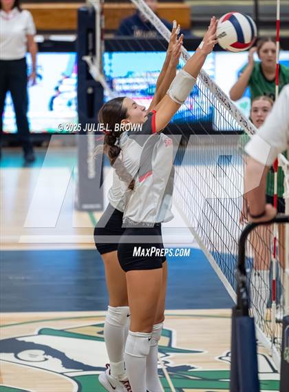 Thumbnail 2 in Barr-Reeve @ Cathedral photogallery.