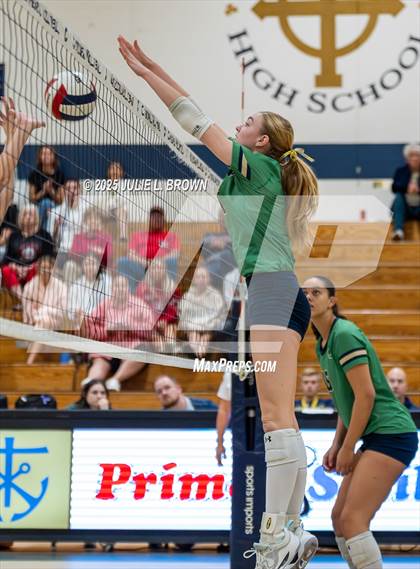 Thumbnail 3 in Barr-Reeve @ Cathedral photogallery.