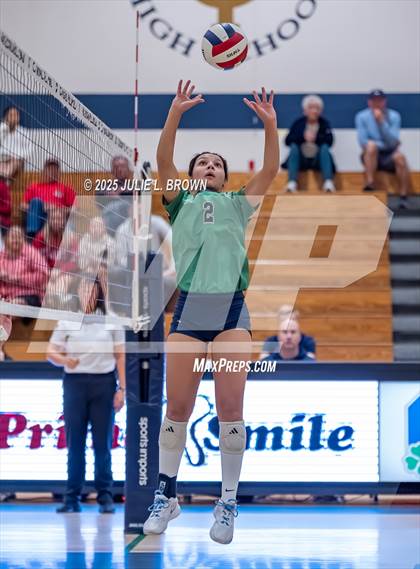 Thumbnail 2 in Barr-Reeve @ Cathedral photogallery.