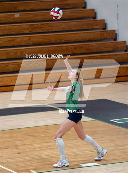 Thumbnail 2 in Barr-Reeve @ Cathedral photogallery.