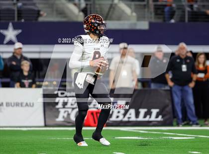 Thumbnail 1 in Smithson Valley vs. Aledo (UIL 5A D1 Football Final) photogallery.