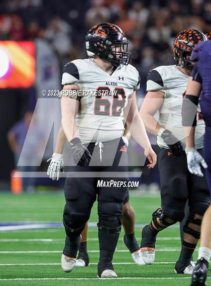Thumbnail 3 in Smithson Valley vs. Aledo (UIL 5A D1 Football Final) photogallery.