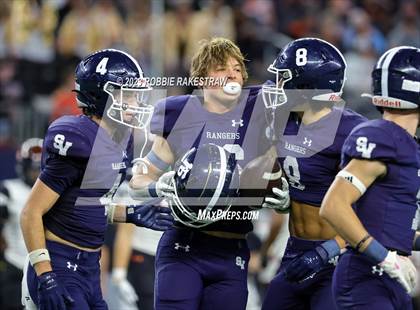 Thumbnail 2 in Smithson Valley vs. Aledo (UIL 5A D1 Football Final) photogallery.