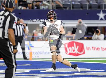 Thumbnail 3 in Smithson Valley vs. Aledo (UIL 5A D1 Football Final) photogallery.