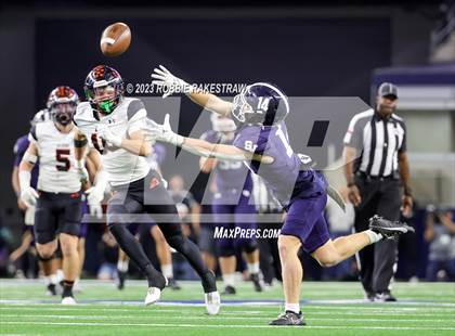 Thumbnail 2 in Smithson Valley vs. Aledo (UIL 5A D1 Football Final) photogallery.