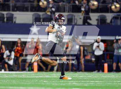 Thumbnail 1 in Smithson Valley vs. Aledo (UIL 5A D1 Football Final) photogallery.