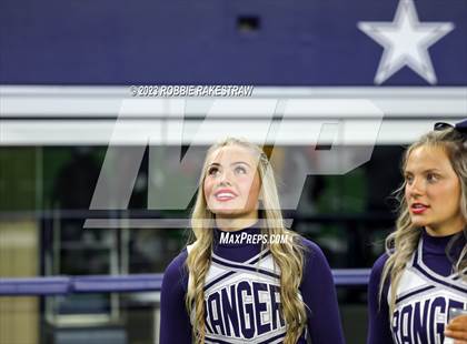 Thumbnail 1 in Smithson Valley vs. Aledo (UIL 5A D1 Football Final) photogallery.