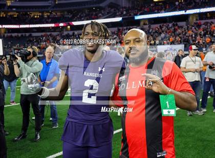 Thumbnail 3 in Smithson Valley vs. Aledo (UIL 5A D1 Football Final) photogallery.
