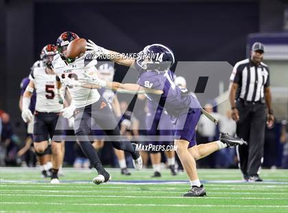 Thumbnail 3 in Smithson Valley vs. Aledo (UIL 5A D1 Football Final) photogallery.