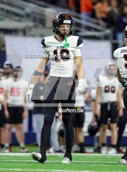 Thumbnail 3 in Smithson Valley vs. Aledo (UIL 5A D1 Football Final) photogallery.